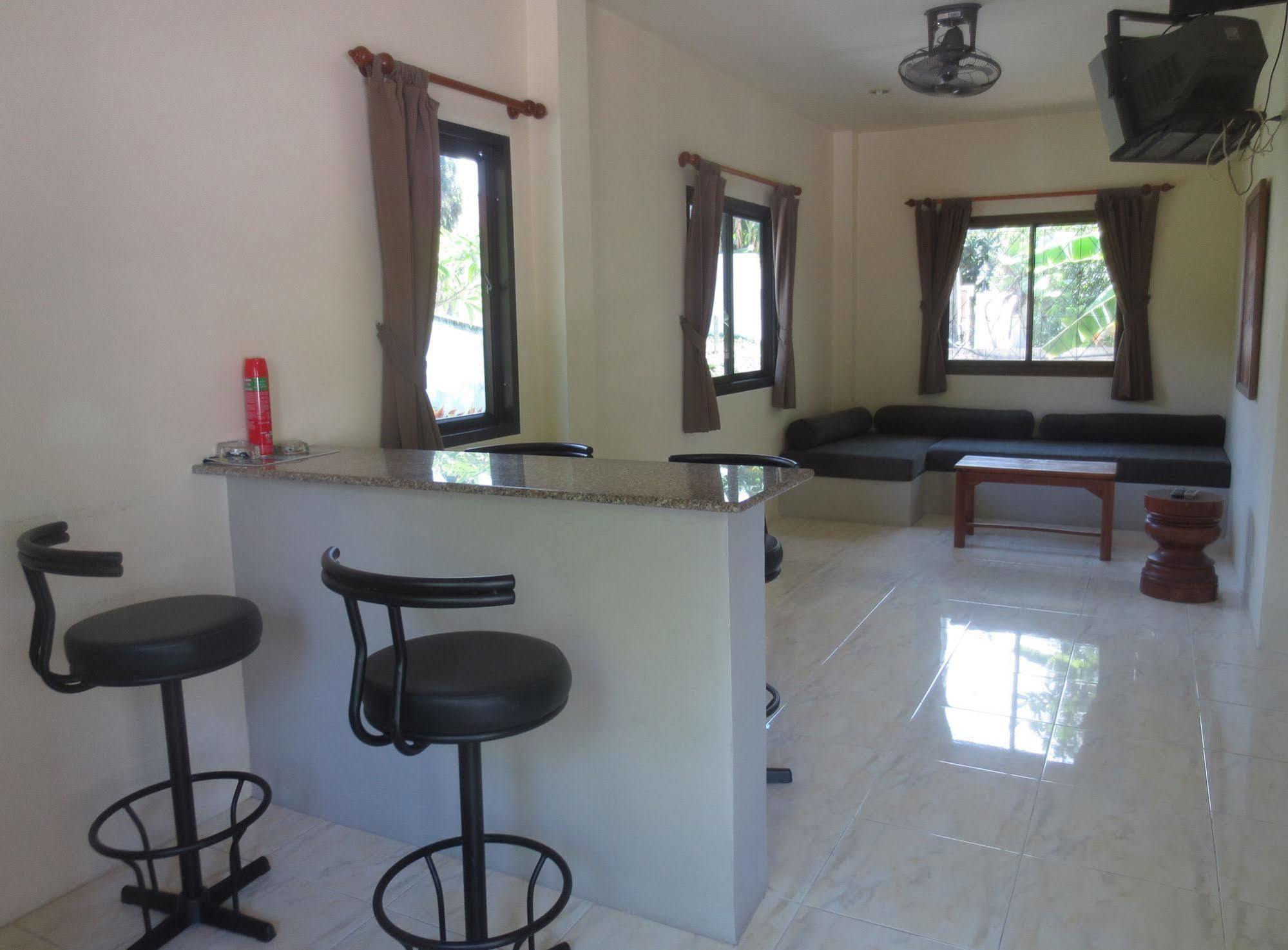 Berghof Samui Hotel 3*
